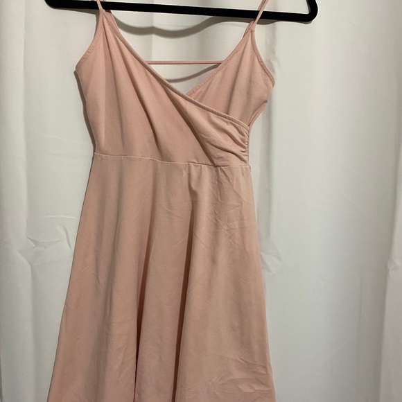 Dress - Picture 3 of 4